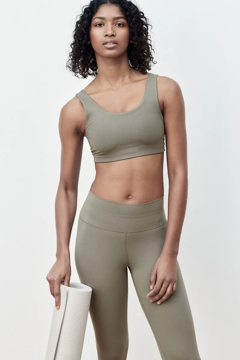 H&M  Yoga leggings in SoftMove™ for Women | Best Price UAE